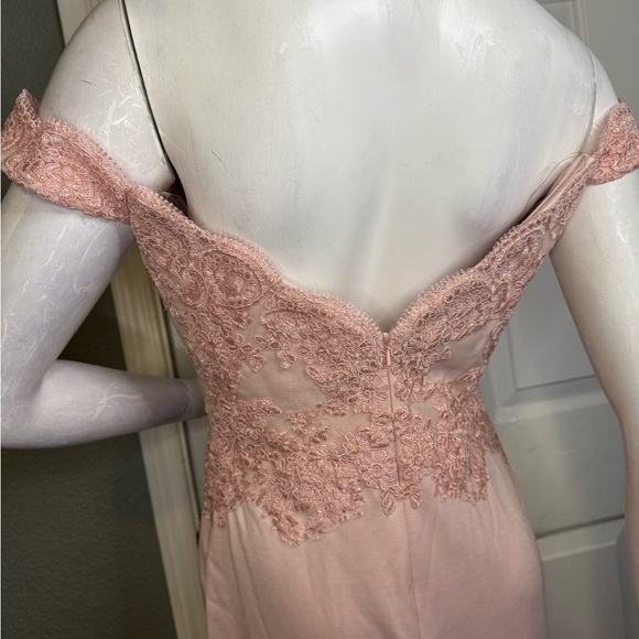 May Queen Off Shoulder Long Prom Gown Maxi Dress Size 10. - Picture 10 of 14